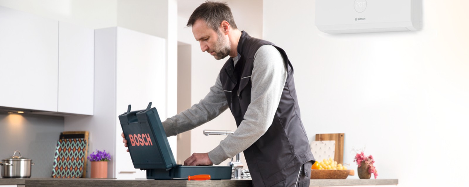 découvrez nos services d'installation bosch, garantissant une mise en place professionnelle de vos appareils électroménagers. profitez de notre expertise pour une installation rapide et conforme aux normes, afin d'optimiser votre expérience avec les produits bosch.