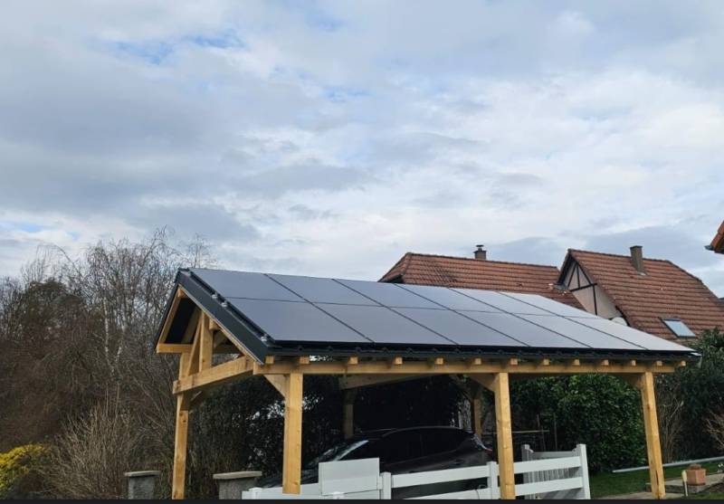 découvrez nos services d'installation de carports solaires pour protéger votre véhicule tout en produisant de l'énergie renouvelable. alliez esthétique et écologie grâce à nos solutions personnalisées. contactez-nous pour un devis gratuit et transformez votre espace extérieur en un atout durable.