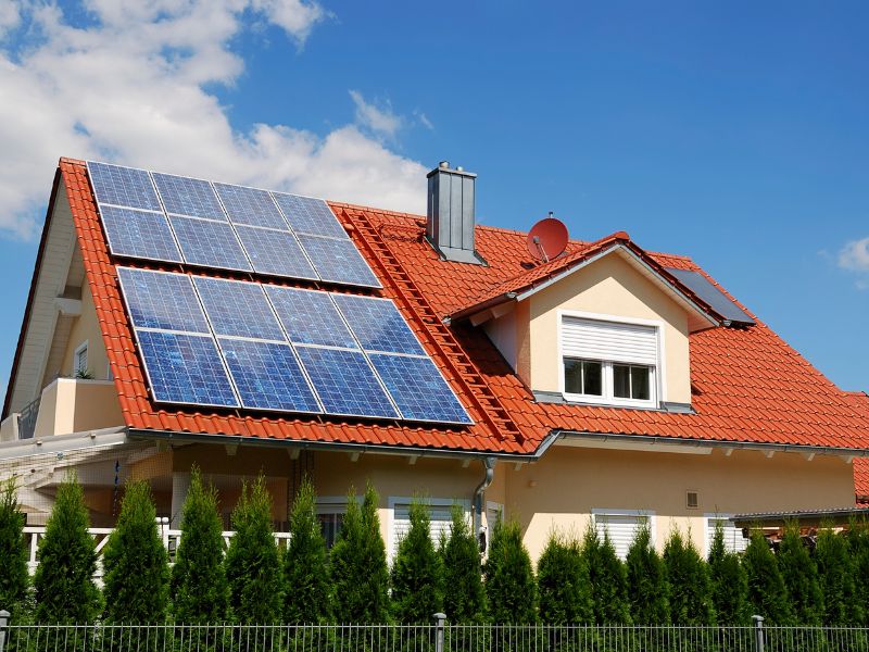 découvrez nos services d'installation de panneaux solaires, conçus pour optimiser votre consommation d'énergie et réduire votre empreinte carbone. faites le choix d'une énergie durable et économisez sur vos factures grâce à notre équipe d'experts.