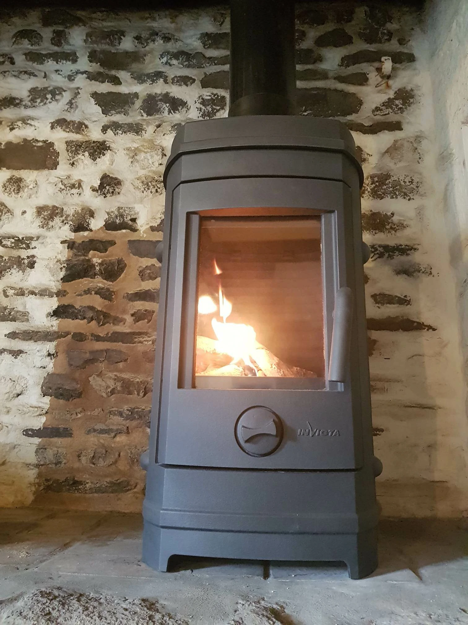découvrez notre service d'installateur de poêles à bois dans le calvados. profitez d'une chaleur écologique et économique grâce à nos installations professionnelles. contactez-nous pour un devis personnalisé et optimisez votre confort à domicile.