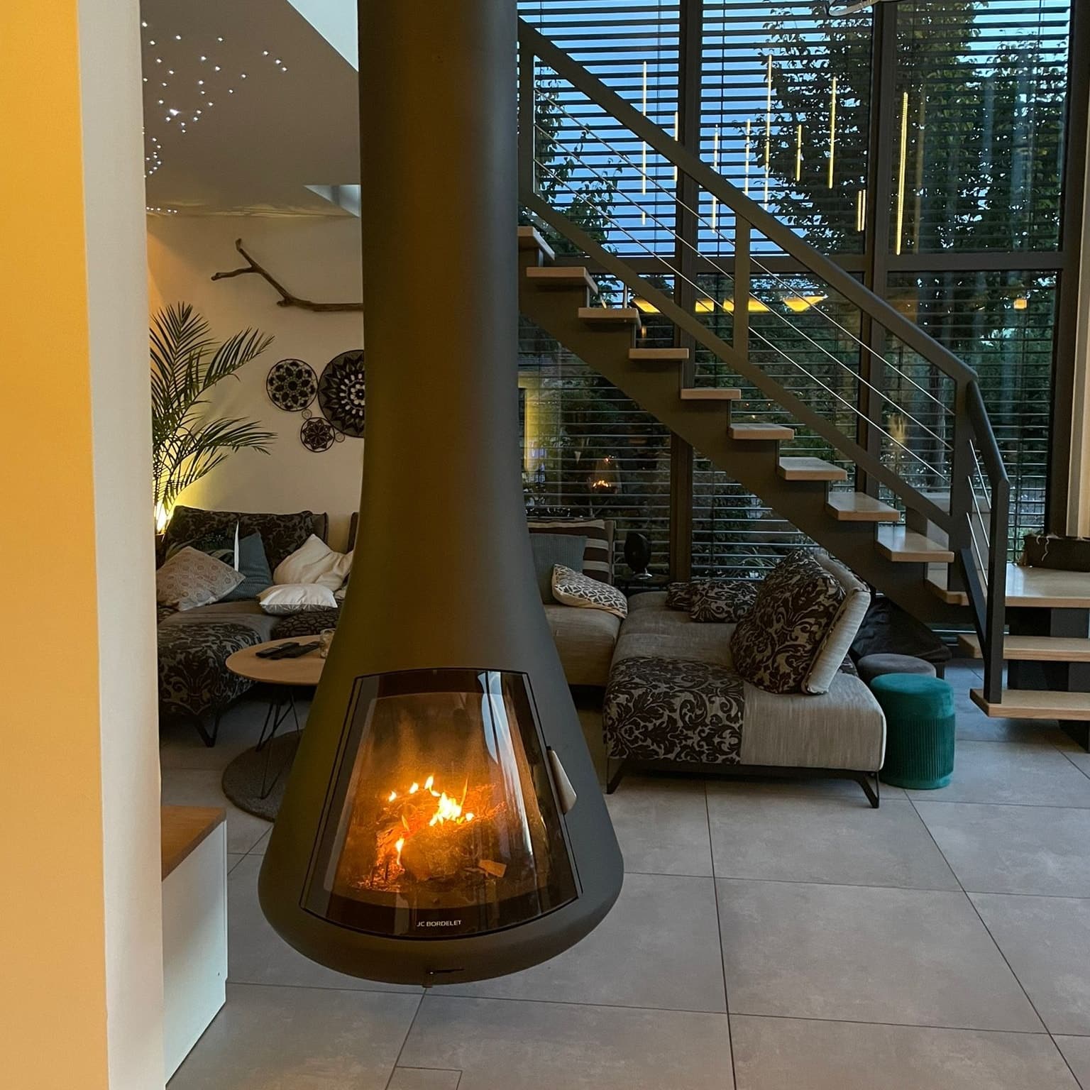 découvrez nos services d'installation de poêles à granulés en lorraine. faites le choix d'une chaleur écologique et économique avec des professionnels qualifiés à votre service.