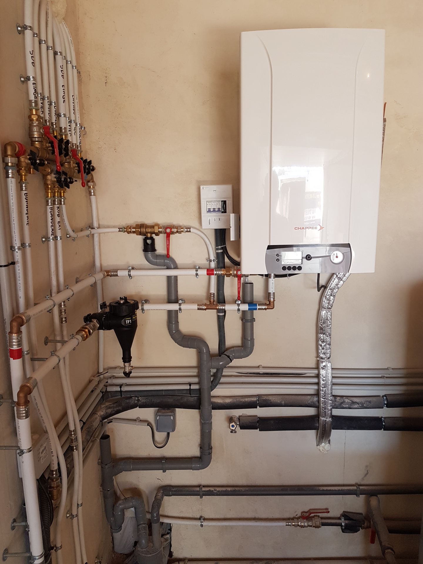 découvrez notre service d'installateur de pompe à chaleur, expert en solutions de chauffage éco-responsables. bénéficiez d'une installation professionnelle pour optimiser votre confort tout en réduisant votre consommation d'énergie. contactez-nous pour un devis personnalisé !