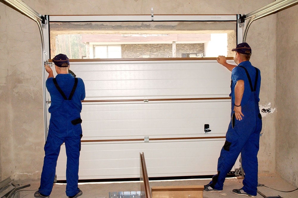 découvrez nos services professionnels d'installation de portes de garage. nous garantissons des solutions sur mesure adaptées à vos besoins, avec des matériaux de qualité et un savoir-faire expert pour assurer sécurité et esthétique. contactez-nous pour un devis gratuit !