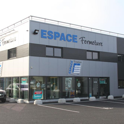 découvrez un installateur de stores à orléans, spécialisé dans l'installation de stores intérieurs et extérieurs. profitez d'un service professionnel et sur mesure pour embellir vos espaces tout en maîtrisant la luminosité. contactez-nous pour un devis gratuit.