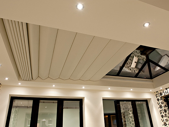 découvrez nos services d'installation de vélums, idéaux pour embellir votre espace extérieur tout en vous protégeant du soleil. profitez d'une expertise professionnelle pour un résultat esthétique et durable, adapté à vos besoins et à votre style.