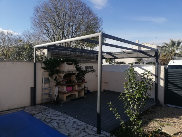 découvrez nos services d'installation de velum pour améliorer l'esthétique et le confort de votre espace extérieur. profitez de solutions sur mesure adaptées à vos besoins, avec des matériaux de qualité et un savoir-faire professionnel.