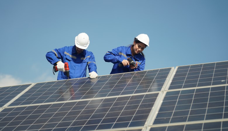 découvrez nos services d'installation de panneaux solaires pour maximiser l'efficacité énergétique de votre maison. faites confiance à nos experts pour une installation professionnelle et durable.
