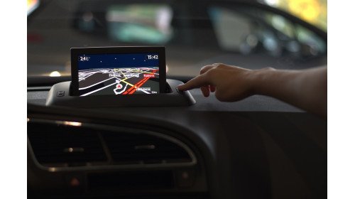 découvrez notre service d'installation gps professionnel pour tous vos besoins de navigation. optimisez vos trajets avec des dispositifs de localisation précise, adaptés à votre véhicule. profitez d'une technologie de pointe pour une expérience de conduite améliorée.