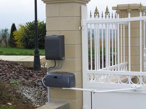 découvrez nos solutions de motorisation pour portails, alliant sécurité et confort. modernisez votre accès avec des systèmes automatiques performants et adaptés à tous types de portails. profitez d'une installation simple et d'une technologie fiable pour un quotidien simplifié.