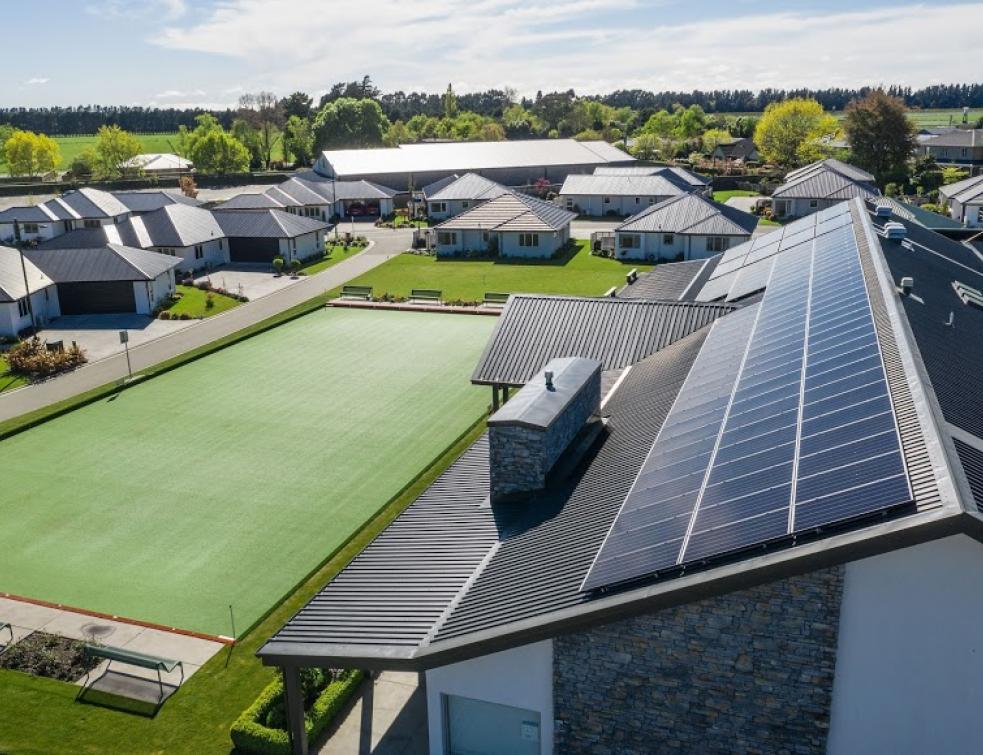 découvrez comment optimiser le fonctionnement de votre pompe solaire pour améliorer son efficacité et prolonger sa durée de vie. techniques, conseils pratiques et solutions innovantes pour une utilisation optimale de l'énergie solaire dans votre système d'irrigation ou de piscine.