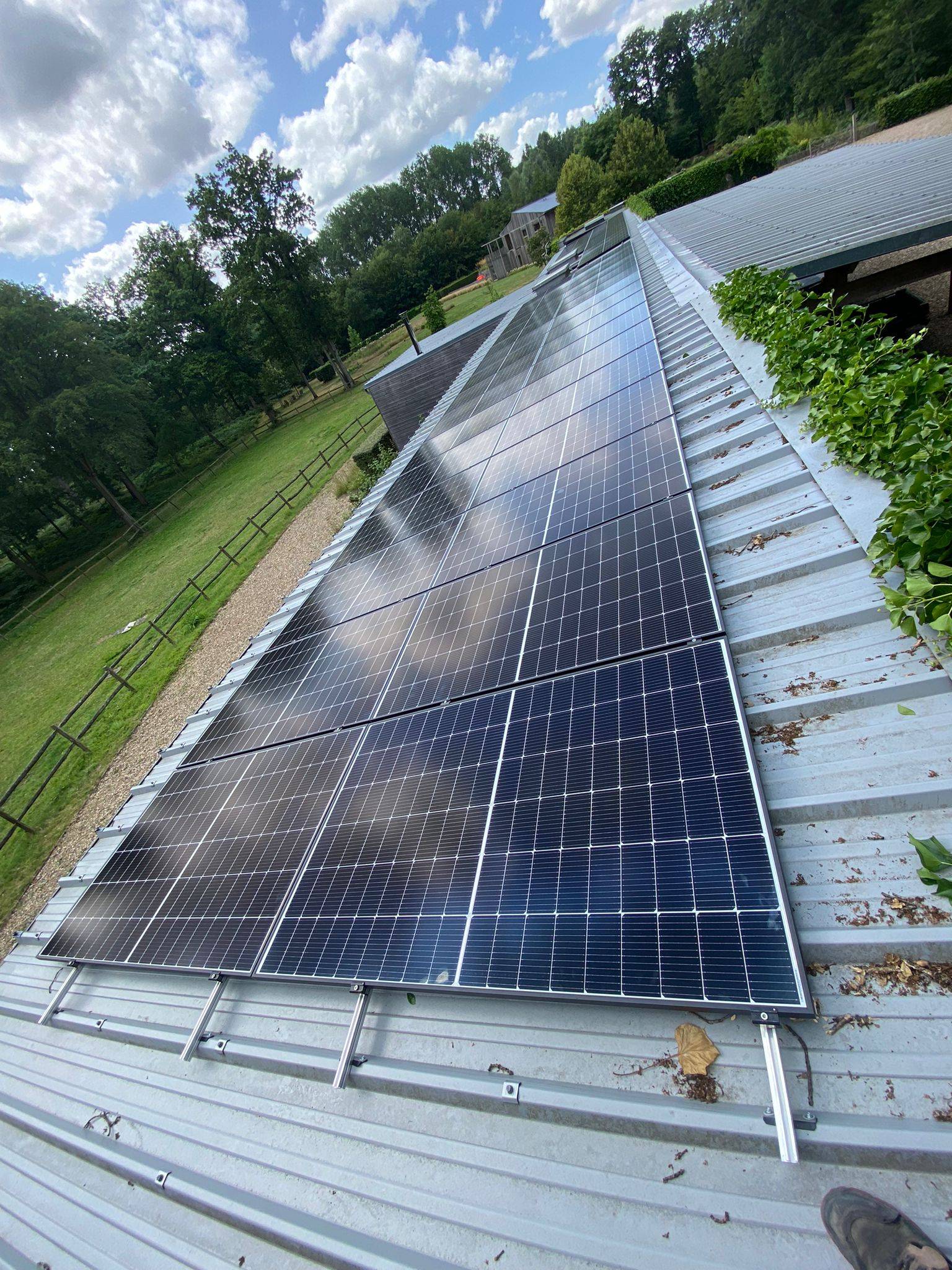 découvrez les panneaux qcell, une solution photovoltaïque innovante alliant performance et durabilité pour un avenir énergétique durable. idéaux pour une installation résidentielle ou commerciale, ces panneaux solaires maximisent la production d'énergie tout en réduisant votre empreinte carbone.