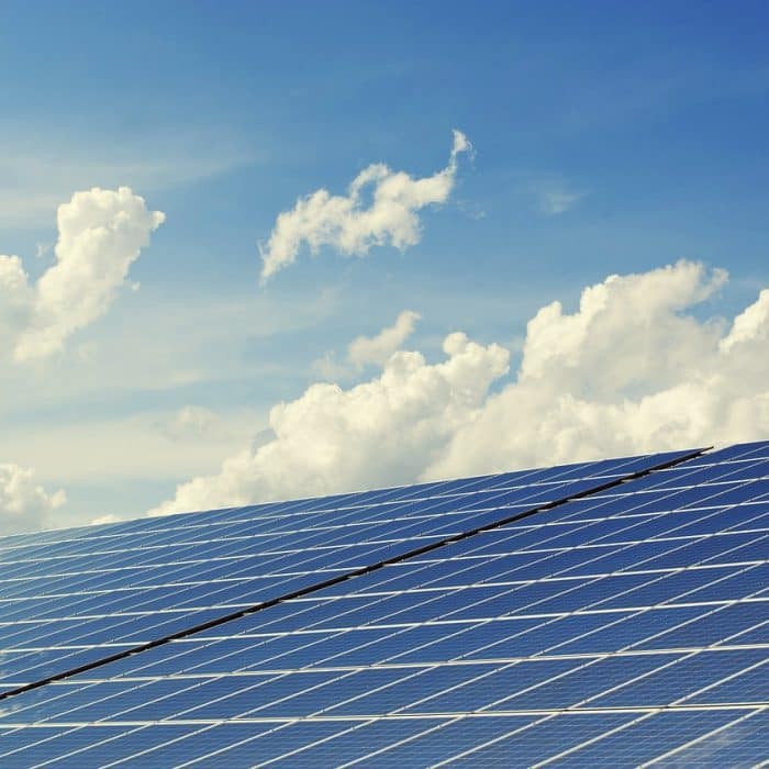 découvrez tout ce qu'il faut savoir sur les panneaux photovoltaïques en 2025 : innovations, tendances, avantages écologiques et économiques, ainsi que les meilleures pratiques pour optimiser votre installation solaire. investissez dans le futur de l'énergie propre!