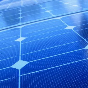 découvrez les nombreux avantages des panneaux solaires, une solution durable pour réduire vos factures d'électricité, protéger l'environnement et valoriser votre patrimoine. informez-vous sur les économies, les aides financières et l'impact positif de cette énergie renouvelable.