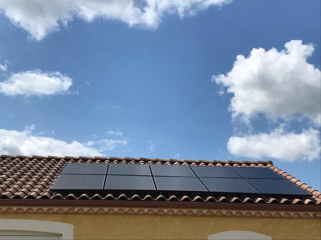 découvrez les meilleures solutions de panneaux solaires à carcassonne. profitez d'une énergie renouvelable et réduisez vos factures d'électricité tout en contribuant à la protection de l'environnement.