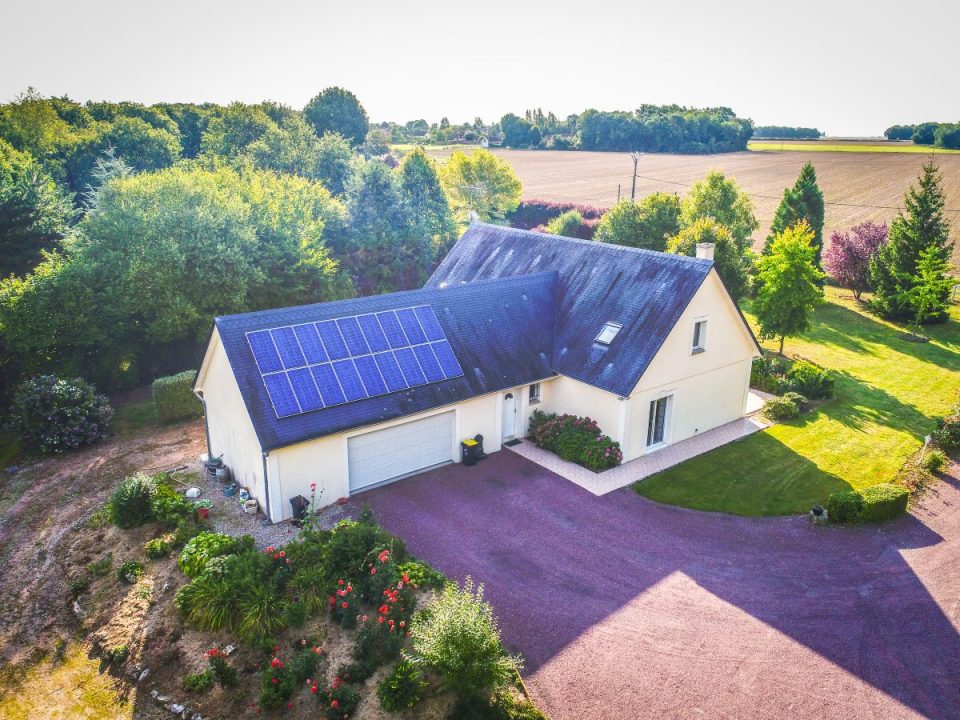 découvrez les avantages des panneaux solaires surimposés pour optimiser votre consommation d'énergie. profitez d'une installation facile, d'une efficacité accrue et d'une solution durable pour réduire votre empreinte carbone tout en réalisant des économies sur vos factures d'électricité.