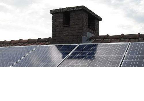 découvrez les principales causes de la perte de rendement des panneaux photovoltaïques et comment y remédier pour maximiser votre production d'énergie solaire. des conseils pratiques pour optimiser votre installation.