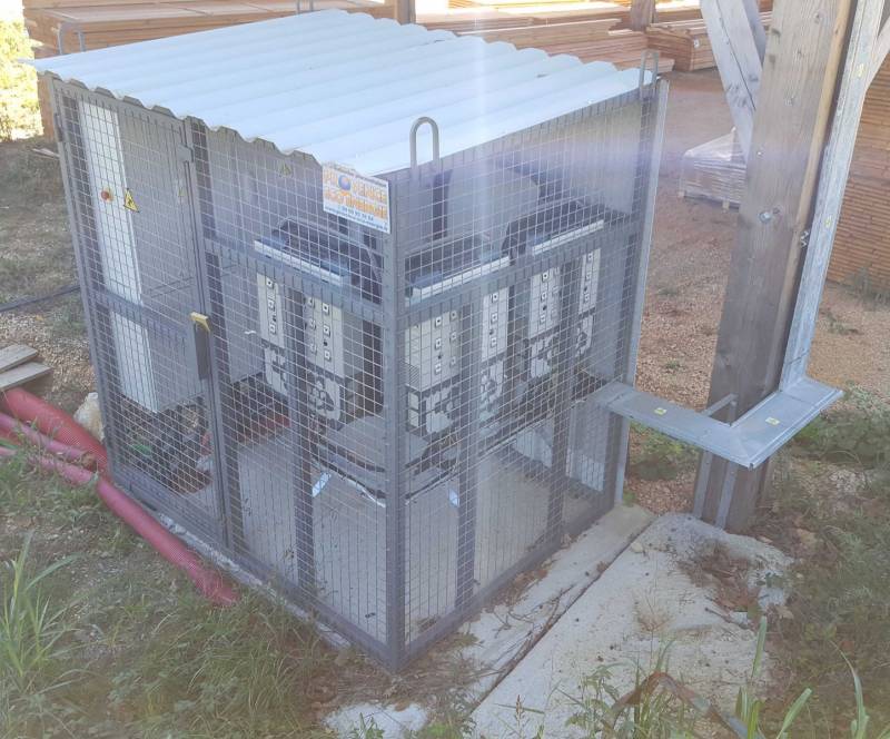 découvrez les solutions photovoltaïques dans le vaucluse (84) pour optimiser votre consommation d'énergie et réduire votre empreinte carbone. profitez de notre expertise pour installer des panneaux solaires adaptés à vos besoins.