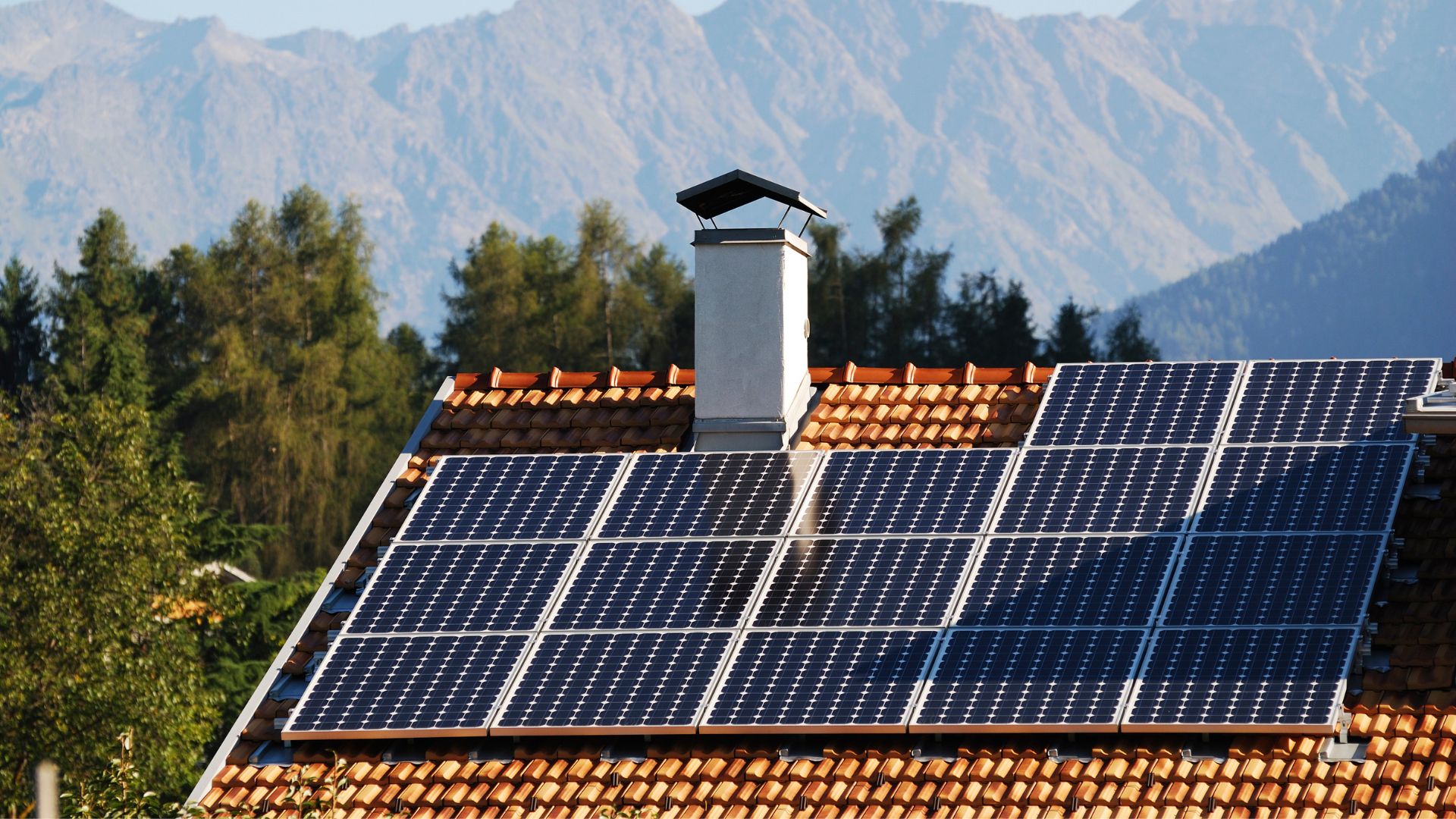 découvrez notre solution photovoltaïque 9 kw, idéale pour maximiser la production d'énergie solaire chez vous. économisez sur vos factures d'électricité tout en contribuant à un avenir durable grâce à une installation performante et fiable.
