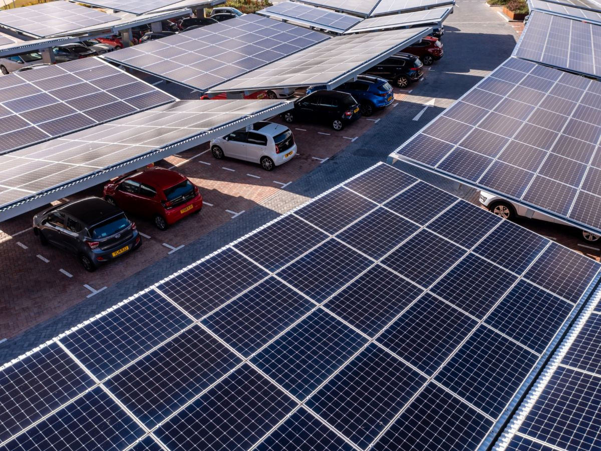 découvrez les tendances et innovations du secteur photovoltaïque en france pour 2025. informez-vous sur les politiques énergétiques, les technologies émergentes et les opportunités d'investissement dans l'énergie solaire afin d'anticiper l'avenir de l'énergie verte en france.