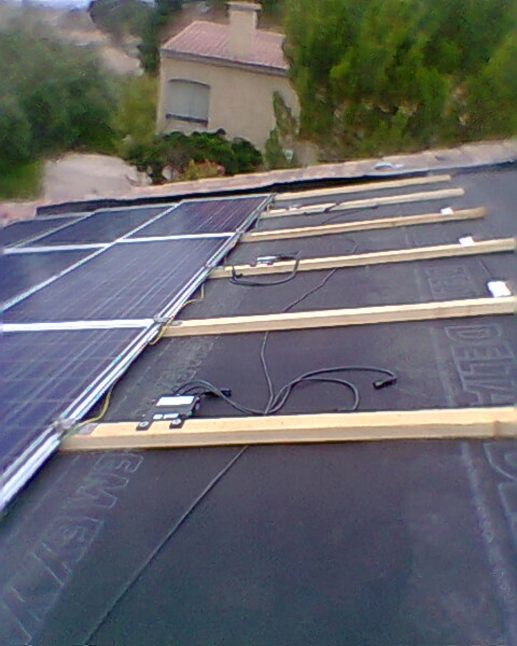 découvrez les solutions photovoltaïques en provence-alpes-côte d'azur (paca) pour optimiser votre consommation d'énergie et contribuer à la transition énergétique. informez-vous sur les installations solaires, les subventions et les avantages écologiques.