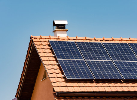 découvrez le potentiel des panneaux photovoltaïques pour produire de l'énergie renouvelable et réduire votre empreinte carbone. informez-vous sur les avantages, l'installation et les subventions disponibles pour passer à l'énergie solaire.