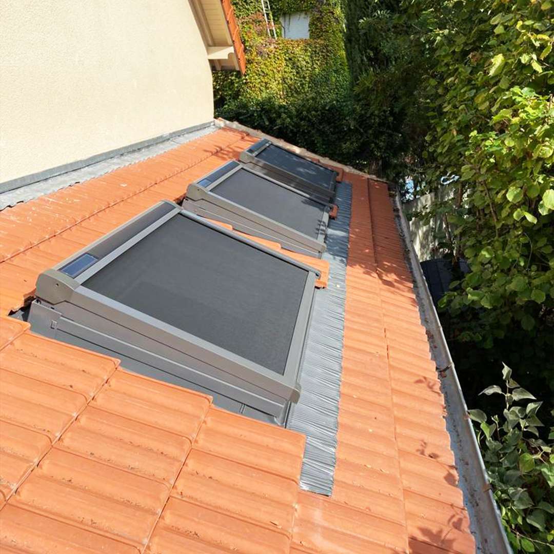 découvrez notre service professionnel de pose de velux, garantissant une installation rapide et soignée pour apporter lumière et aération à vos espaces. faites confiance à notre expertise pour transformer votre intérieur.