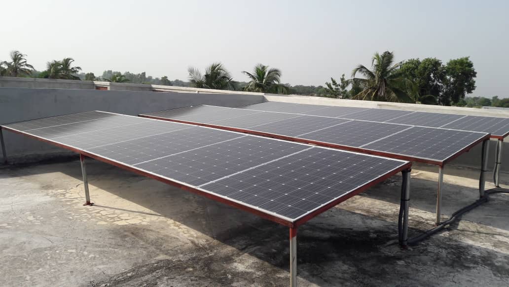 découvrez les prix compétitifs de nos formations photovoltaïques et apprenez à maîtriser l'énergie solaire. que vous soyez débutant ou professionnel, nos cursus adaptés vous permettront d'acquérir les compétences nécessaires pour tirer profit de cette énergie renouvelable.