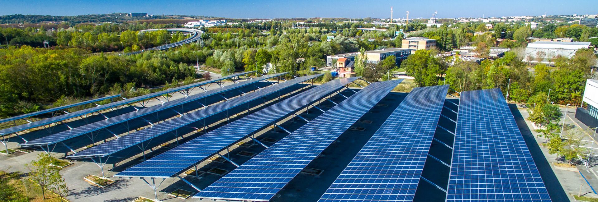 découvrez les meilleurs prix pour les ombrières photovoltaïques (pv) et maximisez votre rendement énergétique. informez-vous sur les différentes options disponibles et économisez tout en préservant l'environnement.