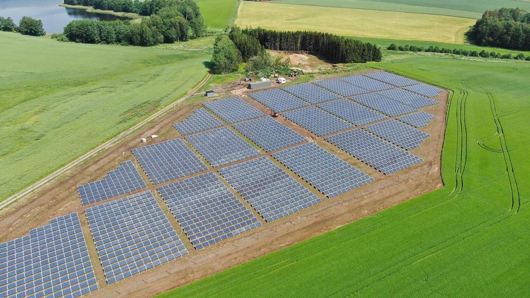 découvrez tout ce que vous devez savoir sur les pv : définition, utilisations, avantages et conseils pratiques pour optimiser votre utilisation. informez-vous sur les dernières tendances et astuces liées à la performance photovoltaïque.