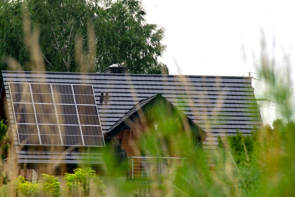 découvrez la simulation pvgis pour l'afrique, un outil puissant permettant d'évaluer le potentiel solaire des régions africaines. optimisez vos projets d'énergie solaire grâce à des données précises sur l'ensoleillement et la production d'énergie.
