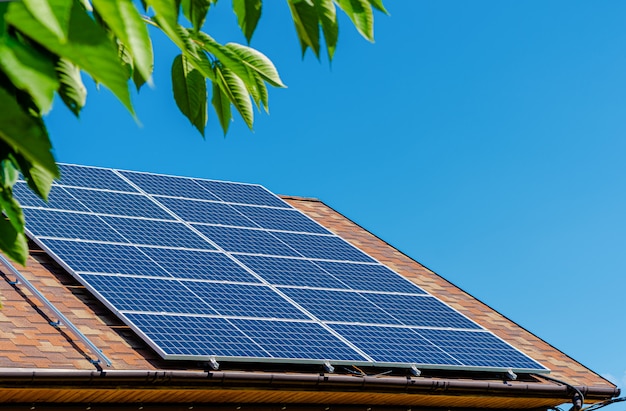 découvrez comment un toit solaire peut vous permettre de réaliser des économies significatives sur vos factures d'énergie tout en contribuant à la protection de l'environnement. optez pour une solution durable et économisez dès aujourd'hui.