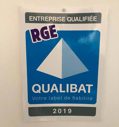 découvrez tout ce qu'il faut savoir sur la vérification rge (reconnu garant de l'environnement) pour garantir la qualité de vos travaux de rénovation énergétique. obtenez des conseils pratiques et des informations essentielles pour faire le bon choix et bénéficier d'aides financières.