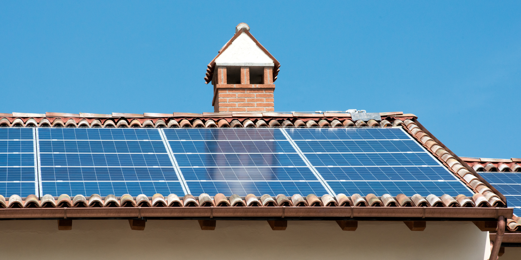 découvrez les avantages de l'auto-consommation d'énergie, une solution idéale pour réduire vos factures et contribuer à un avenir plus durable. apprenez comment produire et utiliser votre propre électricité grâce aux panneaux solaires et optimisez votre indépendance énergétique.
