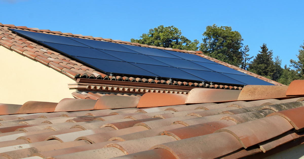 découvrez l'autoconsommation, une solution durable et économique pour produire votre propre énergie. transformez votre logement en une source d'énergie renouvelable et réduisez vos factures tout en préservant l'environnement.