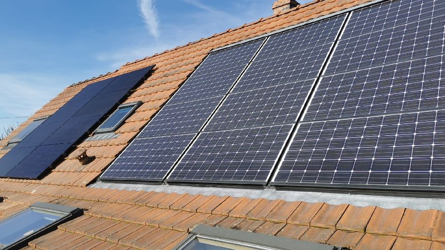 découvrez les avis sur l'énergie solaire : avantages, inconvénients et expériences des utilisateurs. informez-vous pour mieux choisir votre installation solaire et optimiser votre consommation d'énergie.