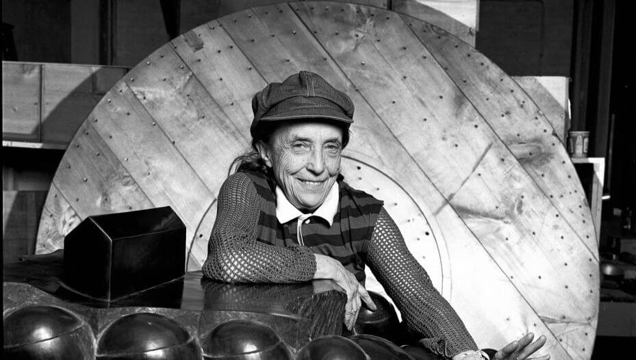 découvrez l'univers fascinant des bourgeois, un terme riche en significations historiques et sociologiques. plongez dans l'analyse de ce groupe social influent, ses caractéristiques, son héritage culturel et son impact sur la société moderne.