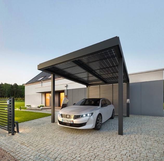 découvrez les avantages d'un carport solaire : une solution innovante pour protéger votre véhicule tout en produisant de l'énergie renouvelable. alliez praticité et écologie avec un carport solaire performant qui valorise votre espace extérieur.