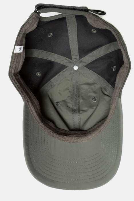 découvrez notre casquette solaire, l'accessoire idéal pour profiter du soleil tout en vous protégeant des rayons uv. alliant style et fonctionnalité, elle est parfaite pour les activités en plein air, la plage ou les sorties sportives.