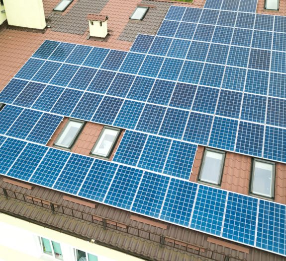 découvrez des solutions de financement photovoltaïque adaptées à vos besoins. profitez d'options avantageuses pour investir dans l'énergie solaire et réduire vos factures d'électricité tout en préservant l'environnement.
