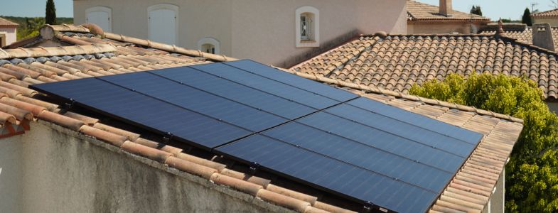 découvrez les avantages des panneaux solaires pour réduire votre facture d'électricité et favoriser l'énergie renouvelable. optez pour une installation de panneaux solaires et participez à la transition énergétique tout en valorisant votre propriété.