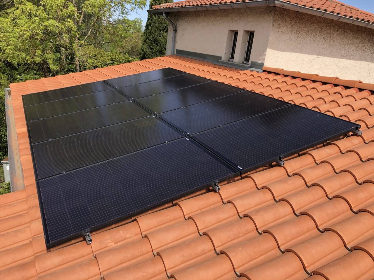 découvrez le monde du photovoltaïque : des solutions énergétiques durables pour réduire vos factures d'électricité et contribuer à la protection de l'environnement. informez-vous sur l'installation, le fonctionnement et les avantages des panneaux solaires.