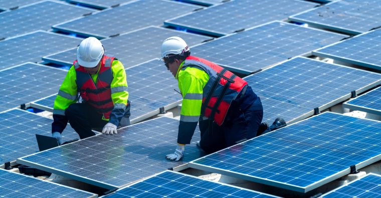 découvrez les solutions photovoltaïques en vendée pour produire votre propre électricité verte. profitez d'une énergie renouvelable, réduisez vos factures d'électricité et contribuez à la protection de l'environnement avec nos panneaux solaires de dernière génération.