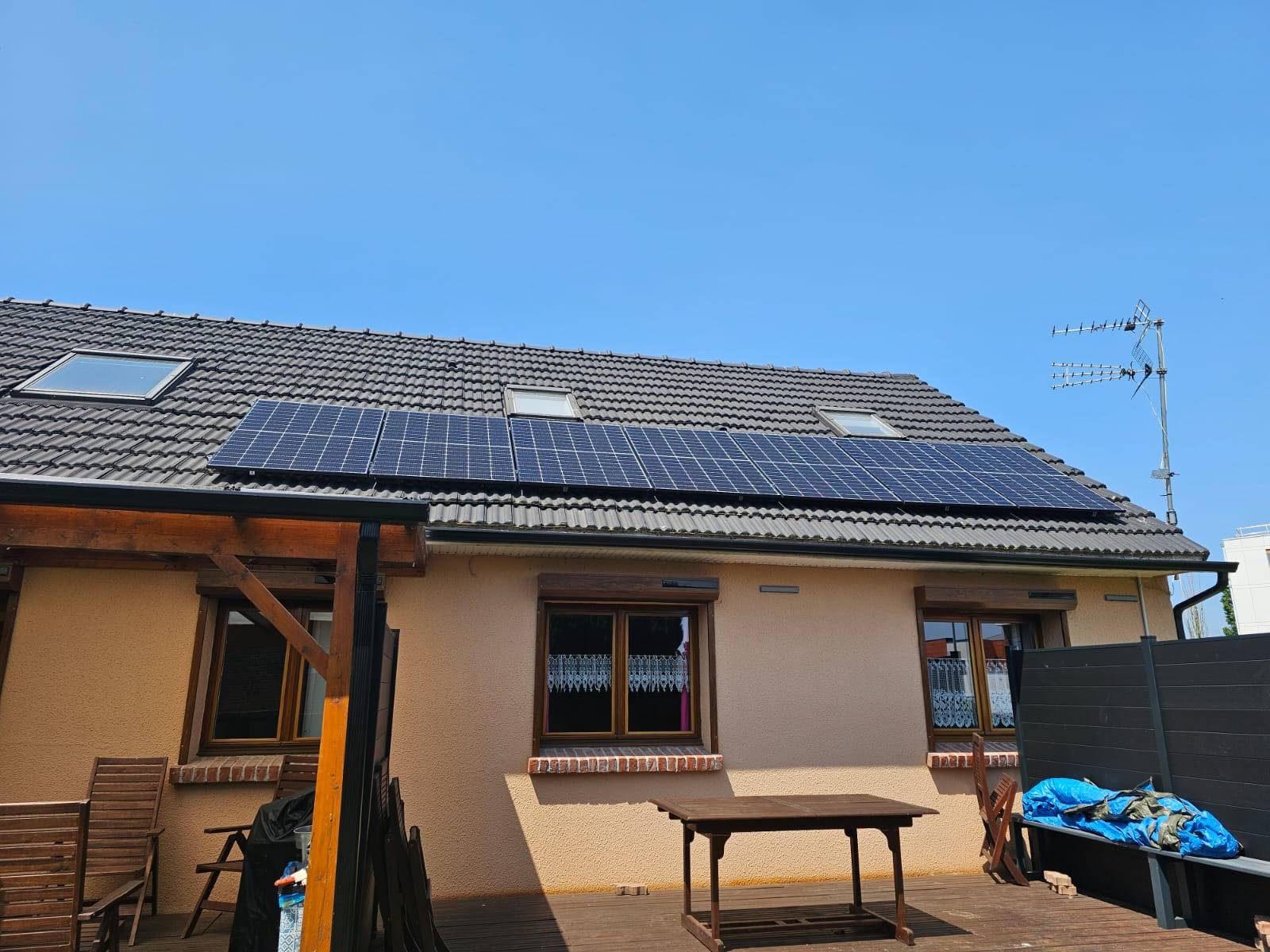 découvrez comment bénéficier de la rge photovoltaïque pour valoriser votre installation solaire. profitez d'aides financières et d'une expertise de qualité pour réduire votre facture d'énergie tout en contribuant à la transition écologique.