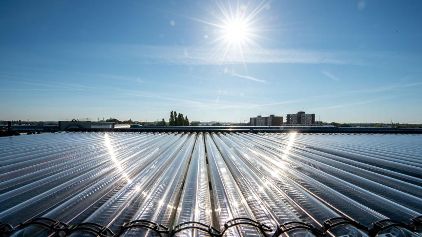 découvrez les solutions d'énergie solaire à lille pour réduire vos factures et soutenir l'environnement. profitez de l'expertise locale en installations solaires et transformez votre foyer en espace éco-responsable.