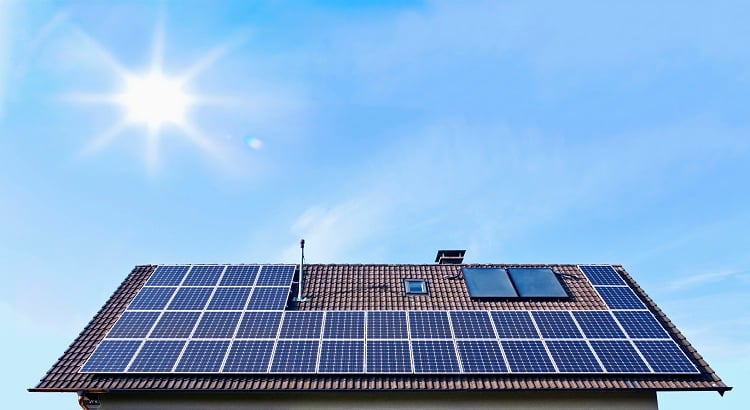 découvrez les avantages de la toiture photovoltaïque : une solution écologique pour produire votre propre énergie, réduire votre facture d'électricité et contribuer à la transition énergétique. explorez les différentes options et faites le choix d'un avenir durable.