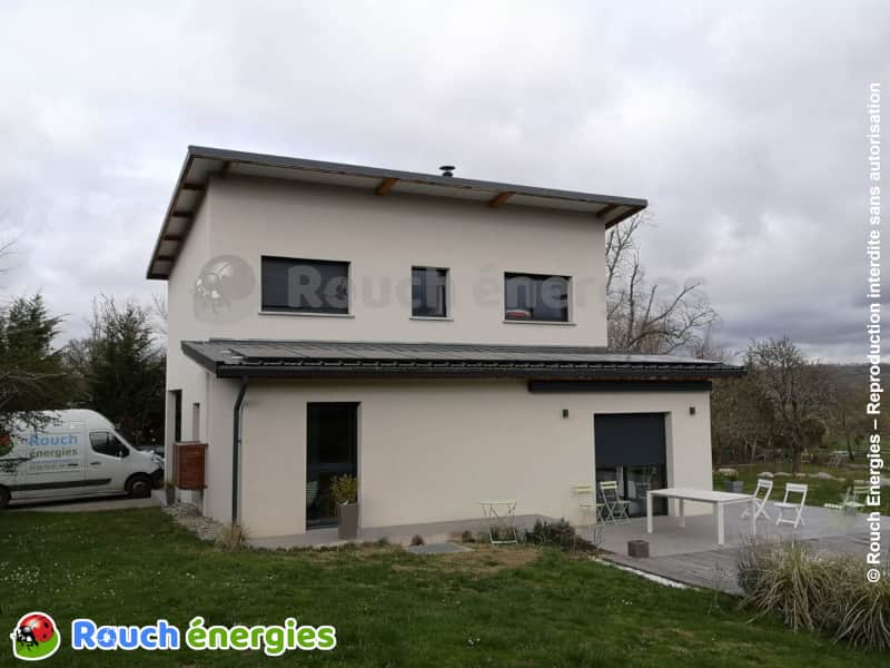 découvrez nos offres exceptionnelles de vente de maisons équipées de panneaux photovoltaïques. profitez d'une maison éco-responsable tout en réduisant vos factures d'énergie grâce à l'énergie solaire. investissez dans un avenir durable dès aujourd'hui!