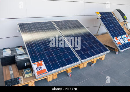 découvrez notre vaste sélection de panneaux solaires à la vente. profitez d'énergie renouvelable et durable tout en réduisant vos factures d'électricité. idéals pour les particuliers et les professionnels, nos panneaux solaires allient performance et fiabilité. faites le choix de l'avenir dès aujourd'hui !