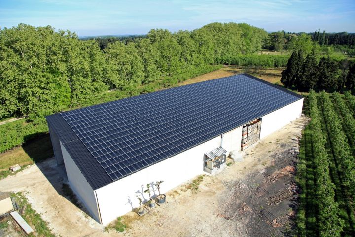 découvrez les solutions innovantes pour les bâtiments agricoles avec les panneaux photovoltaïques. optimisez votre production tout en respectant l'environnement grâce à des systèmes d'énergie solaire adaptés à vos besoins.