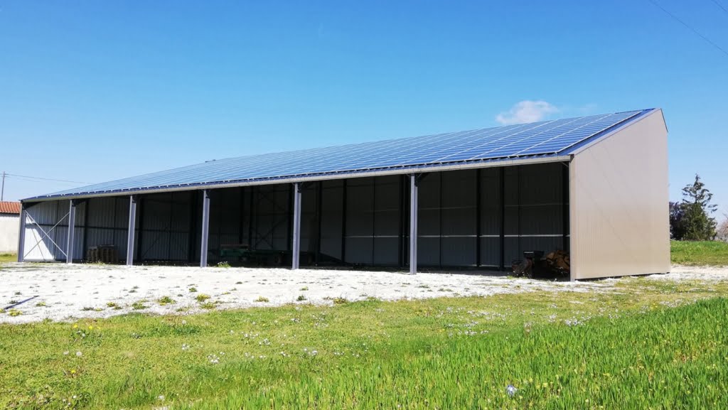 découvrez comment les bâtiments photovoltaïques allient efficacité énergétique et durabilité. découvrez les avantages de l'énergie solaire pour votre construction et contribuez à un avenir plus vert tout en réduisant vos factures d'électricité.