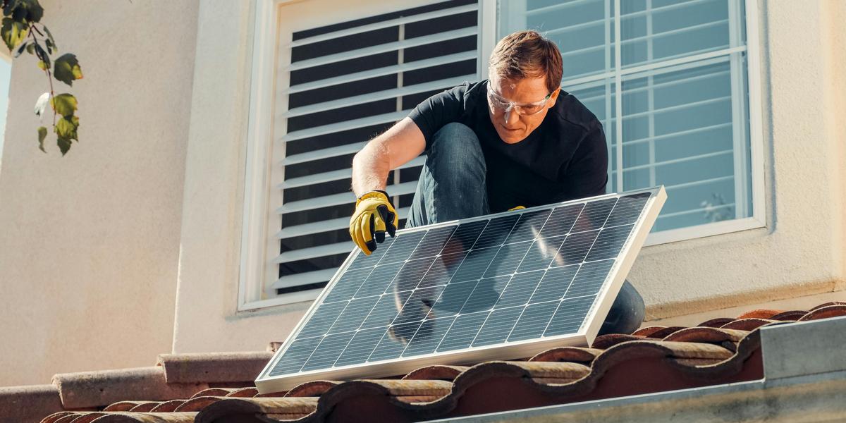 découvrez comment optimiser votre budget solaire avec nos conseils et astuces pour réaliser des économies tout en investissant dans des solutions d'énergie renouvelable. apprenez à planifier votre projet d'énergie solaire efficacement et à bénéficier des aides disponibles.